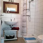 ベッド・アンド・ブレックファスト Wagner 